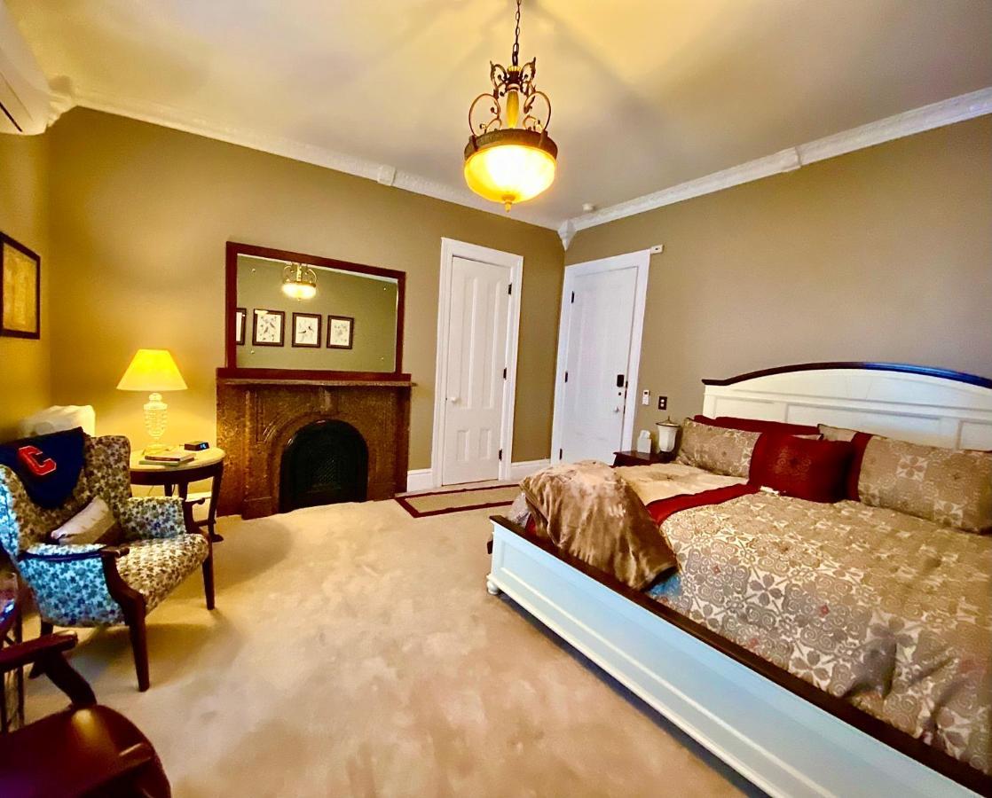 Ovid Tillinghast Manor Bed & Brunch المظهر الخارجي الصورة