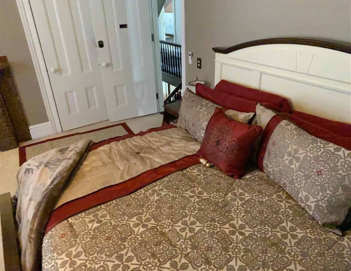 Ovid Tillinghast Manor Bed & Brunch المظهر الخارجي الصورة